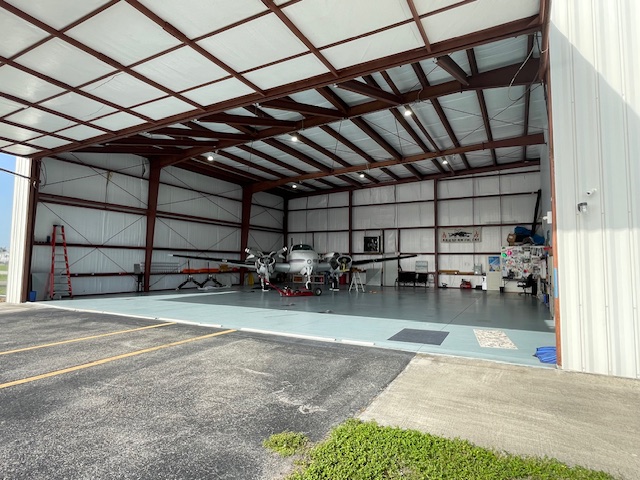 SW Florida 60x60x20 End Unit Hangar